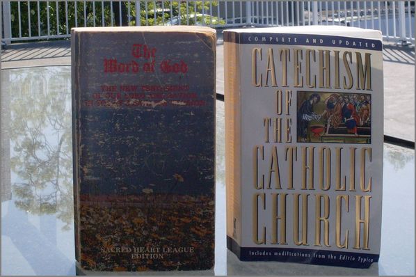 Capture Catholic New Testament Bible and Catechism of the Catholic Church pic 1