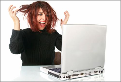 capture-frustrated-woman-at-computer